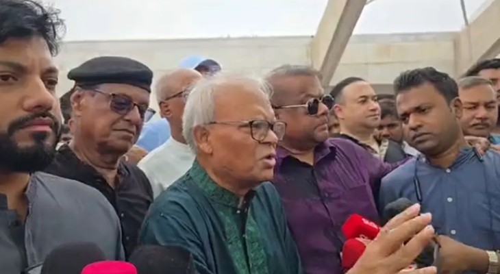 একটি গোষ্ঠী স্বাধীনতার ইতিহাস ভুলিয়ে দিতে চাচ্ছে : রিজভী